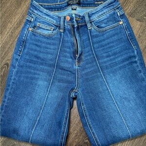 Judy Blue Women's Classic Straight Leg Denim